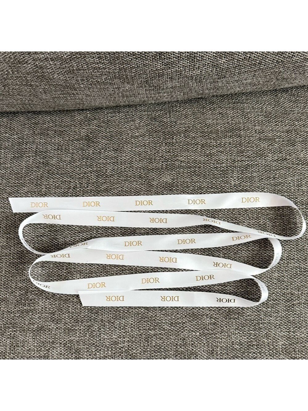 Dior Logo White Authentic Ribbon 63 Inch New - Picture 4 of 10